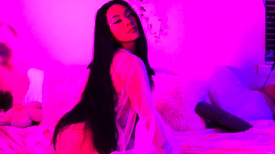 Bella Moon - Pull Up feat T McGee (Video)